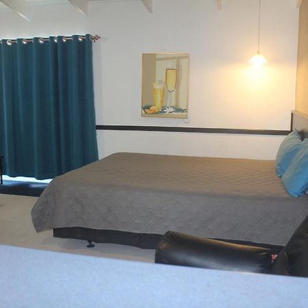 MALFROY Motor Lodge Rotorua - Accommodation&Mineral Pool Esterno foto