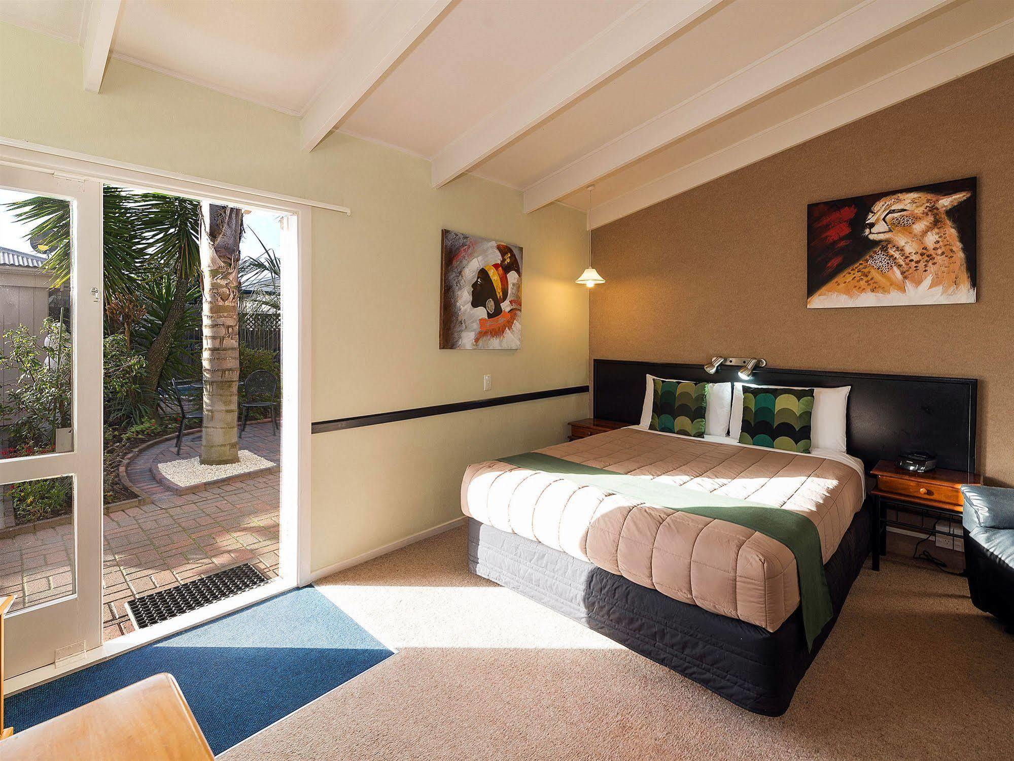 MALFROY Motor Lodge Rotorua - Accommodation&Mineral Pool Esterno foto